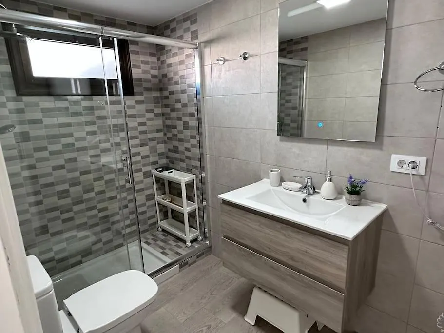Beautiful Apartment In South Tenerife - Pearly Grey Hotel カジャオ・サルバヘ